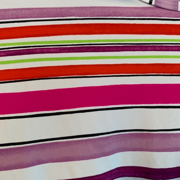 Lands End stretch workout top. Worn twice. 55 retail - Picture 3 of 5